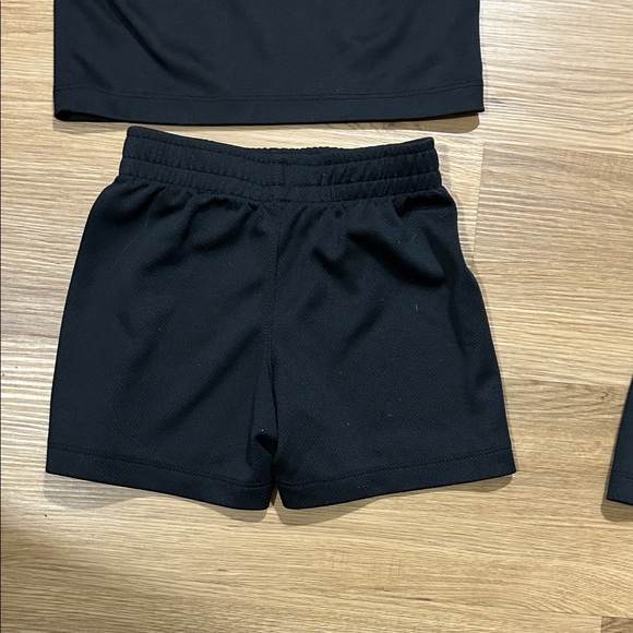 2 Sets Nike Black and Gray Boys T-Shirt and Shorts Set- size 18 Months - Picture 11 of 14